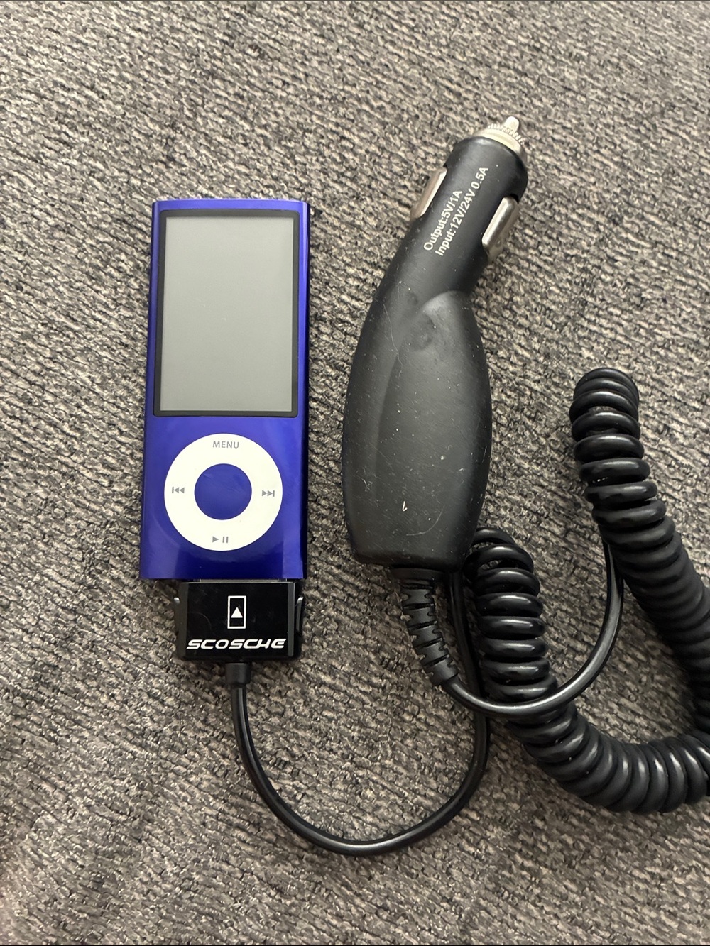 Vintage Apple blue-purple iPod nano with white click wheel